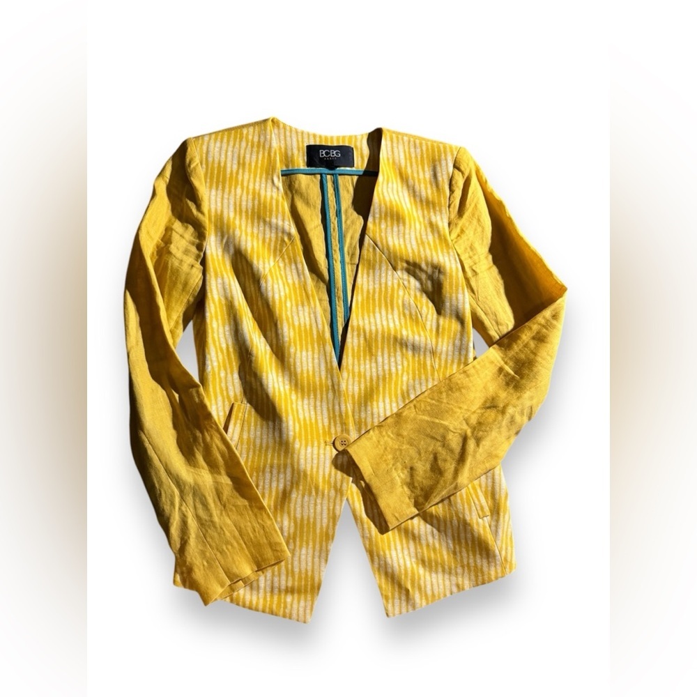 BCBC Yellow Business Casual Blazer